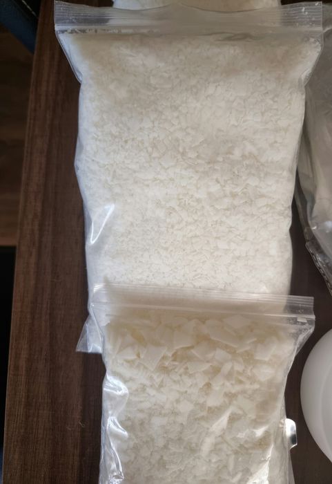 материали за изработка на свещи и гипсови отливки