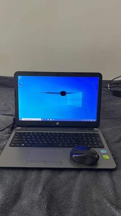 Лаптоп HP Core i30