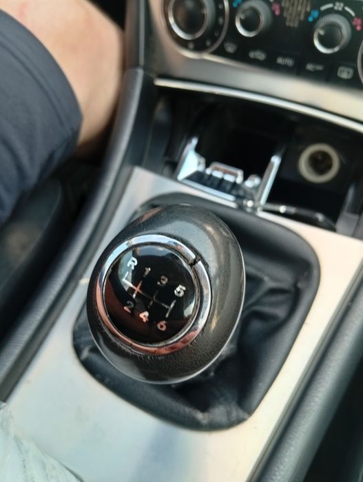 Vind mașină Mercedes