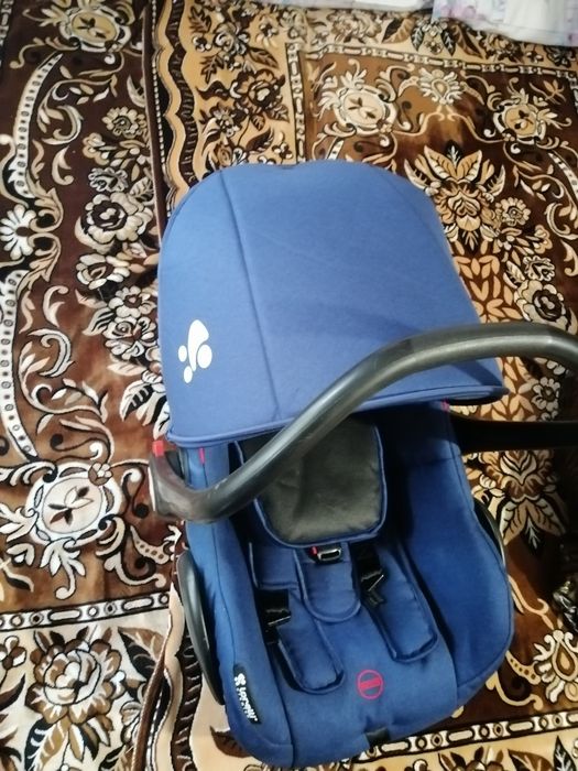 Бебешко кошче за кола