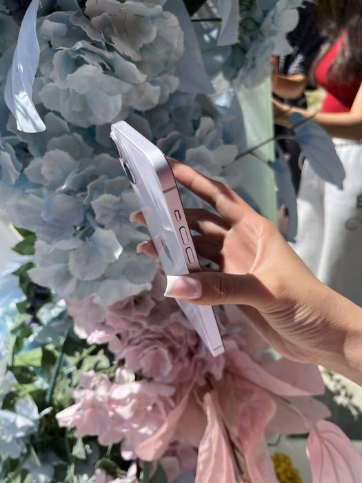 IPhone 14+  ПРОДАМ в идеальном состояний