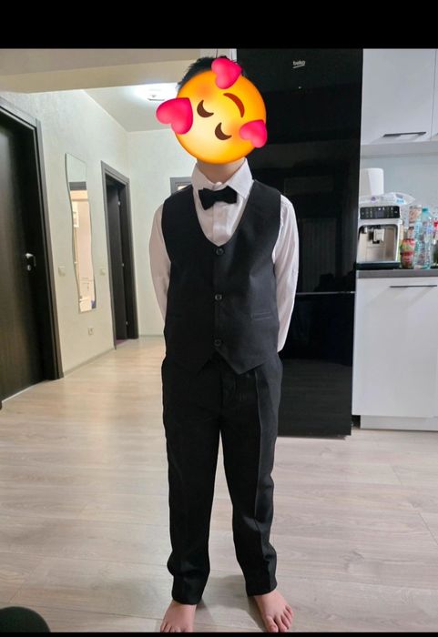 Costum cu papion  copii