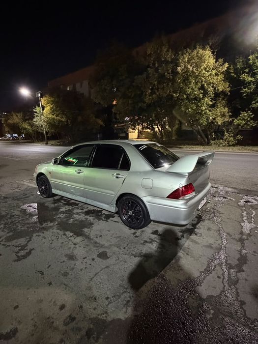 Mitsubishi Lancer
