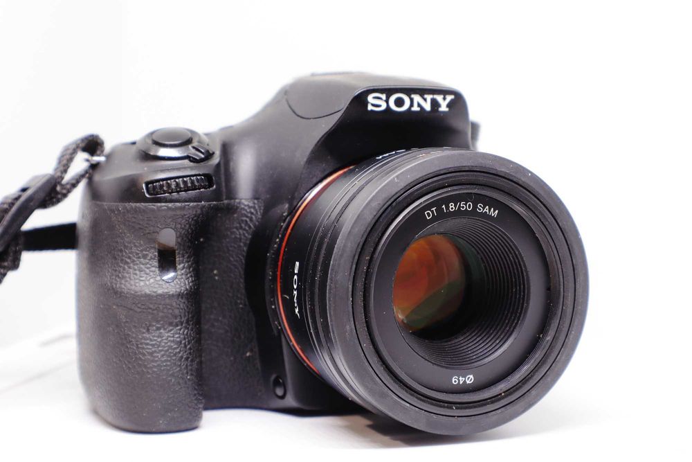 Sony A58 DSLR 20MP + 3 obiective – kit complet