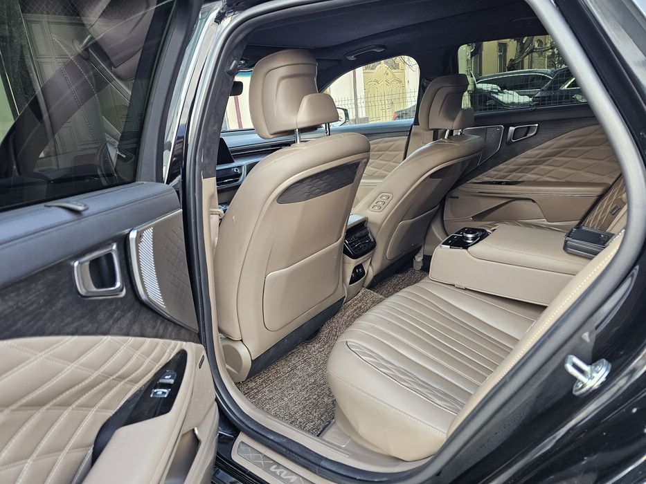 KIA K8. Gibrid Mator. Yili 2023. Yurgani 57000. Narxi 32900