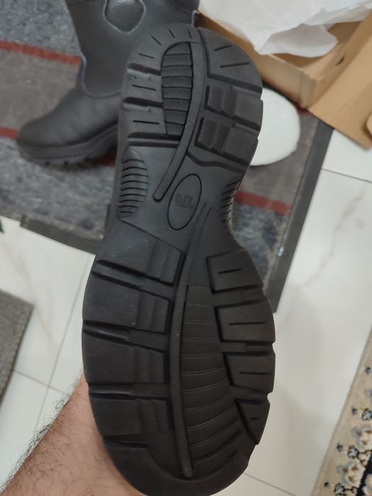 Ботинка новый мужская