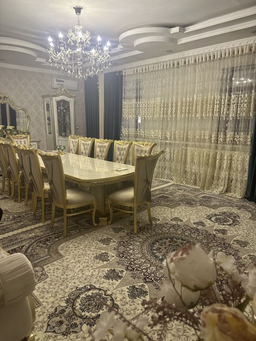 Дом продается в центре города Нукус