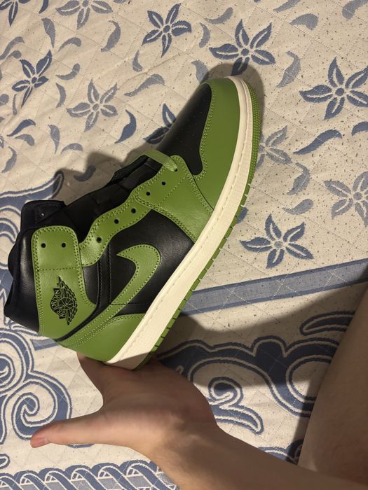 Nike зеленый Air jordan
