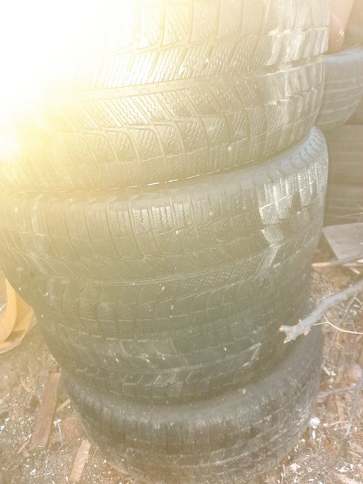 продам резину зимнею