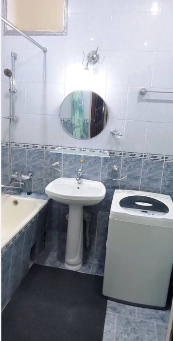 Юнусабад 2 Квартал 1в2/4/4 Квартира В Аренду