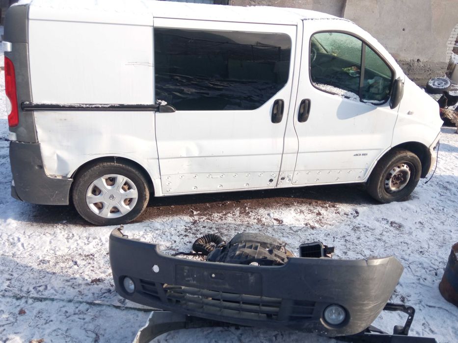 Продава се на части Рено Трафик