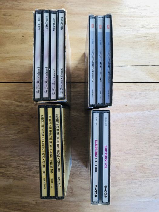 Музикални дискове оригинални на английски