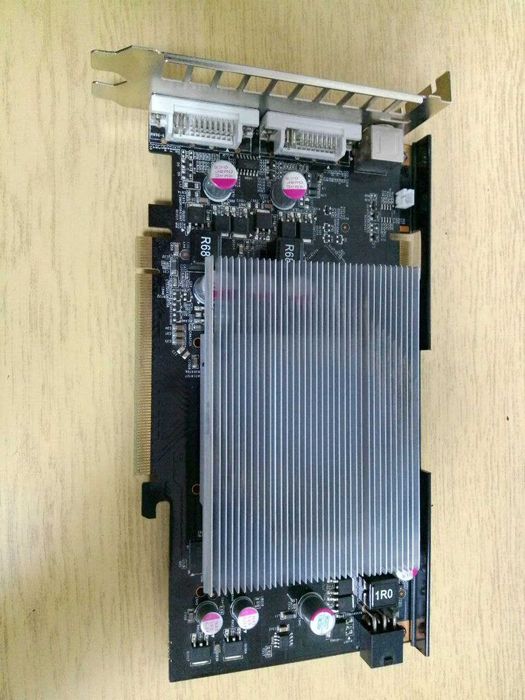 Продам видеокарты PCI Express