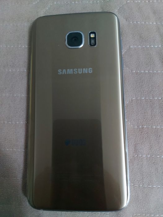 Samsung S7 Edge Gold