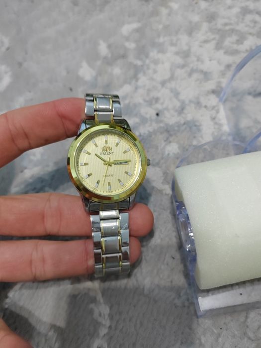 Часы новый      .