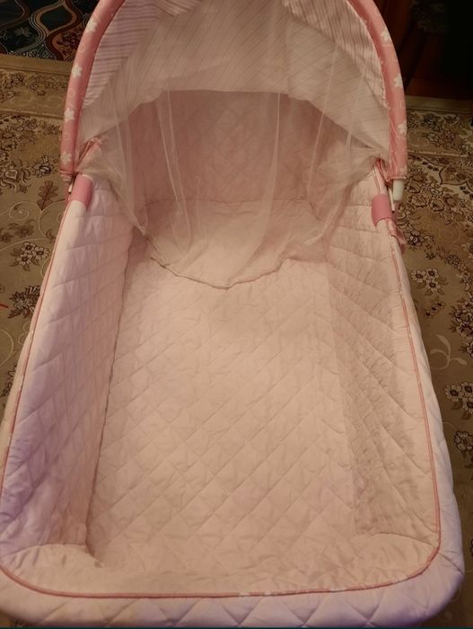 Детский кроват качалка