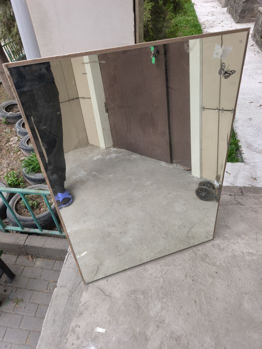 Продам Зеркало настенное