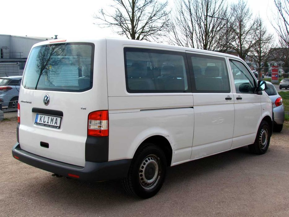vanzare vw transporter 2.0 tdi 8+1 locuri 8400 euro