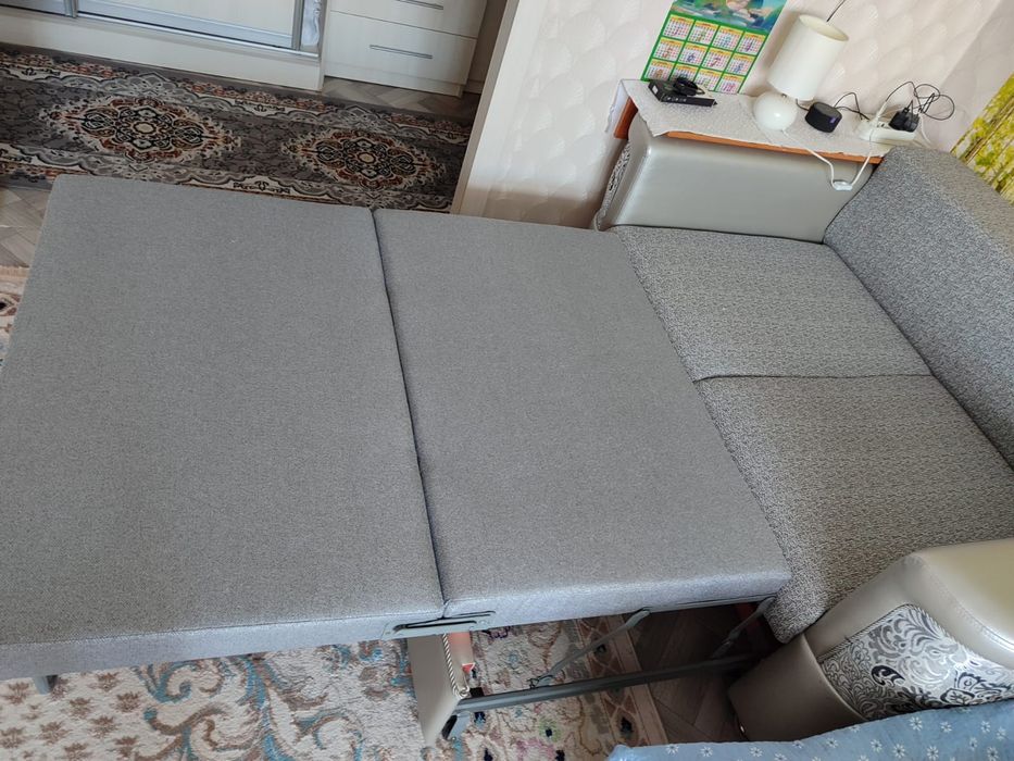 Продам диван раскладной