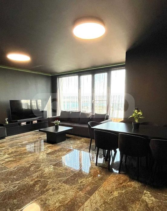 Дава се под наем Тристаен апартамент в Варна, Галата - 120 кв.м за 1500 € - Снимка #1