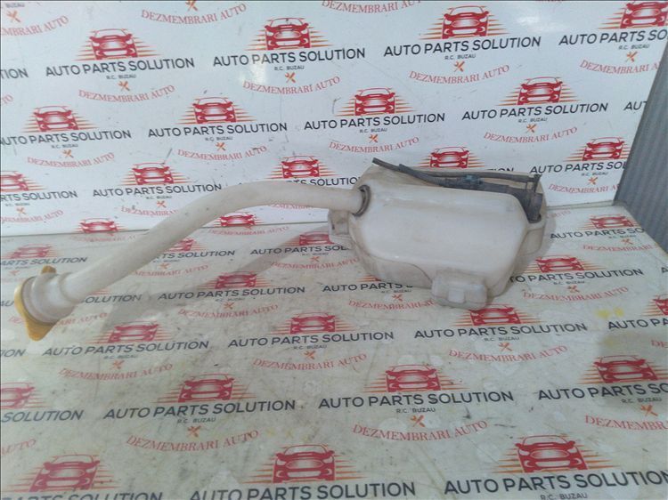 vas lichid parbriz renault kangoo an fabr. 2015