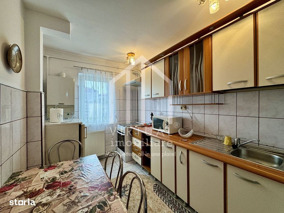 Apartament decomandat cu 3 camere, 55mp utili, pivnita, Valea Aauri