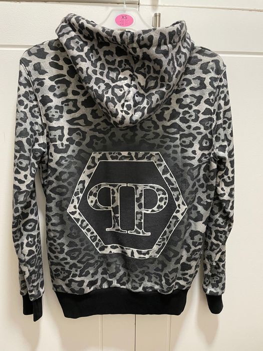 Блуза с качулка на PP