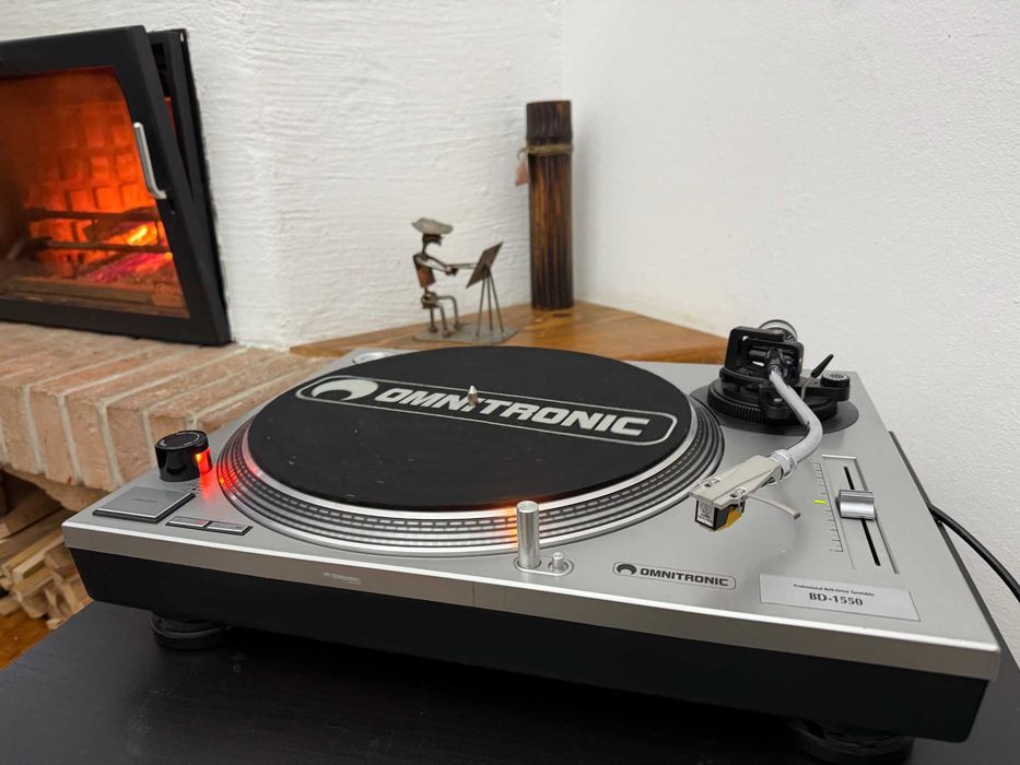 Omnitronic BD 1550 pick up, Professional Belt-Drive Turntable