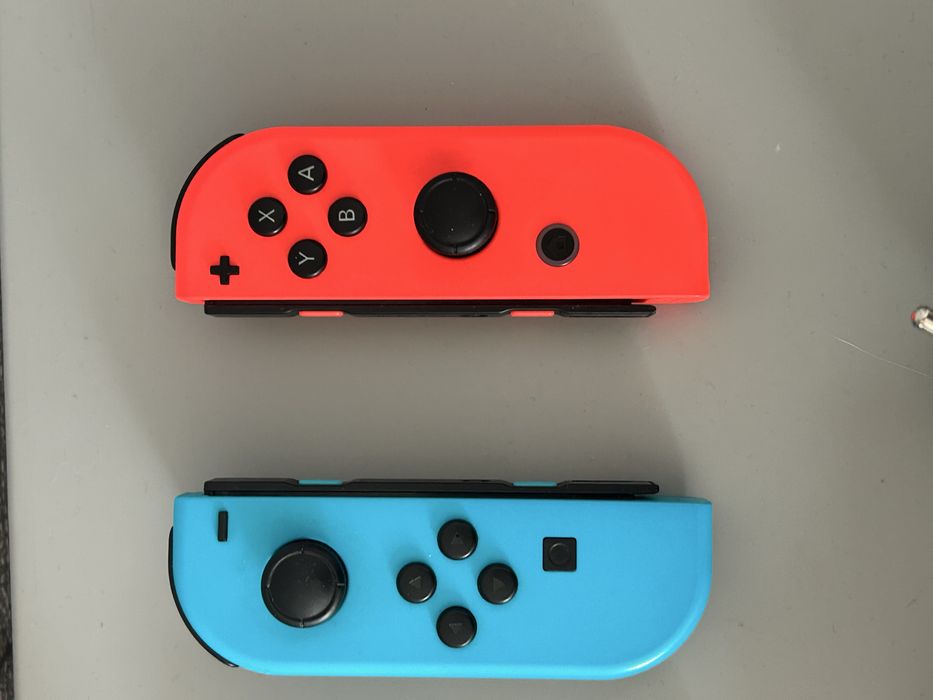 Продаю Nintendo Switch в идеальном состоянии