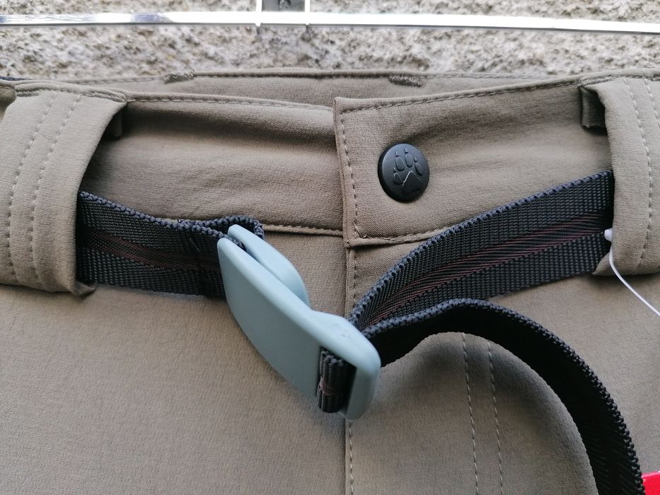 Нов сивозелен мъжки разтеглив пролетноесенен панталон Jack Wolfskin