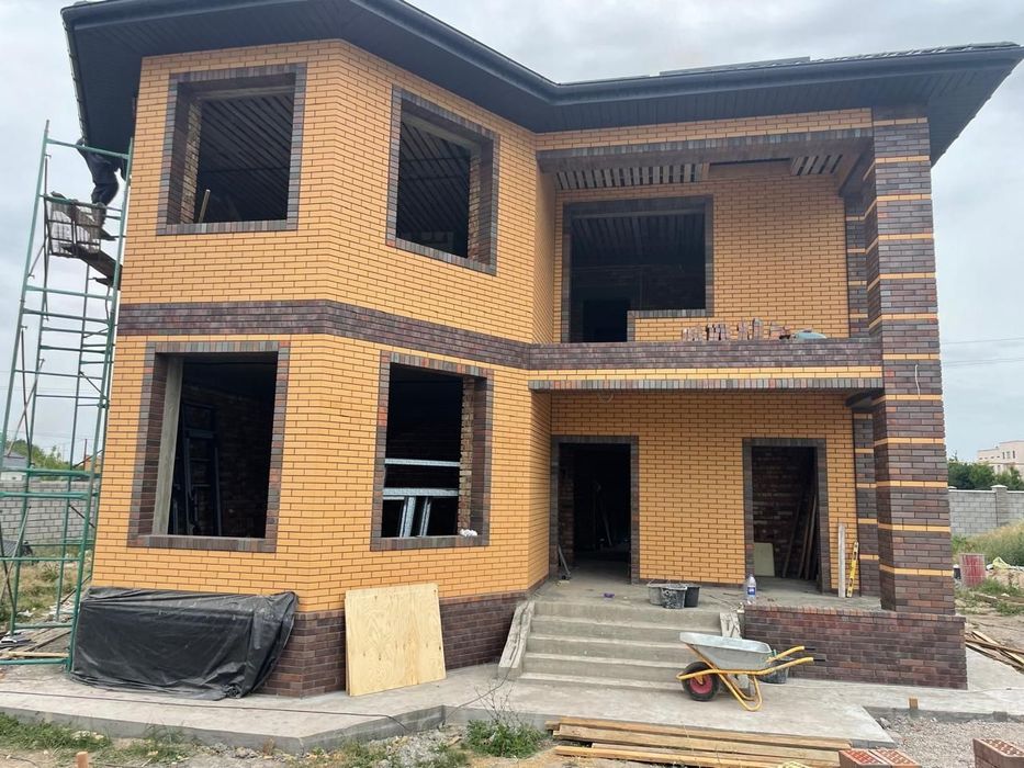 Строительство  домов с чистовой отделкой Усть Каменагорск.