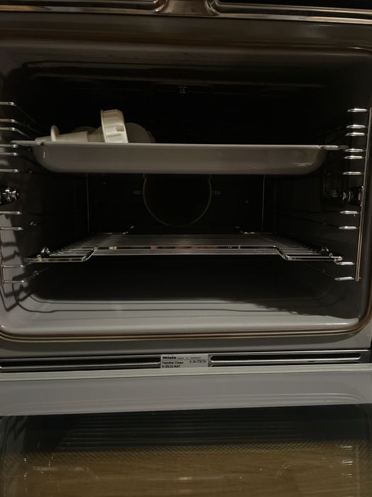 Cuptor electric cu plita vetroceramica KM 215 EDST