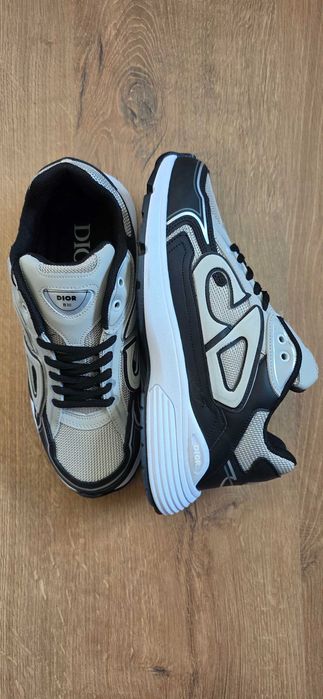 Обувки сникърси мъжки нов модел унисекс D*io*r размери 40-46