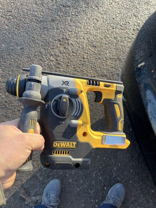 DEWALT префаратор аккумуляторны