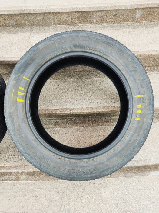 Продам пару шин