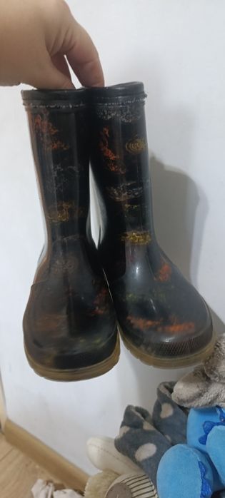 Продам резиновые сапожки