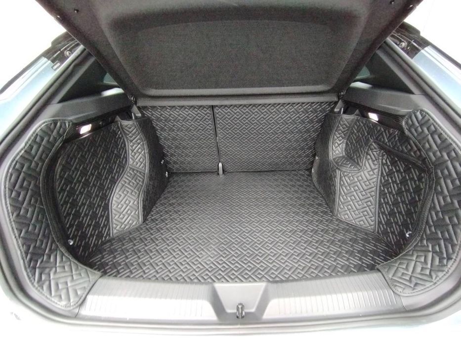 10 D polik barcha avtomobillar uchun