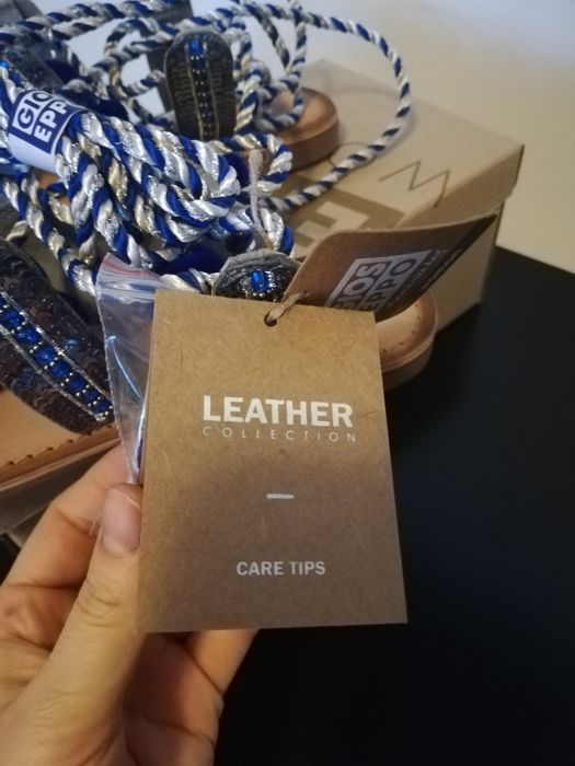 Sandale noi din piele, marime 37, 150lei