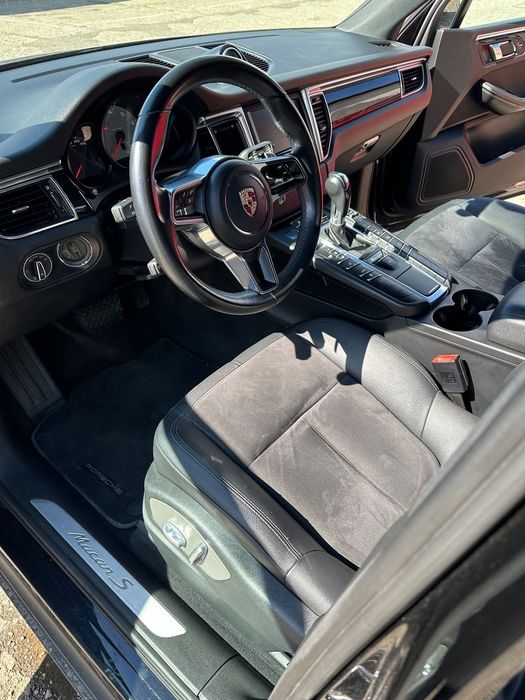 Porsche Macan Porsche Macan Sau 3.0 340 CP TVA Deductibil