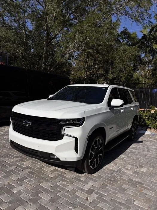 Продам Tahoe 2022 white идеал