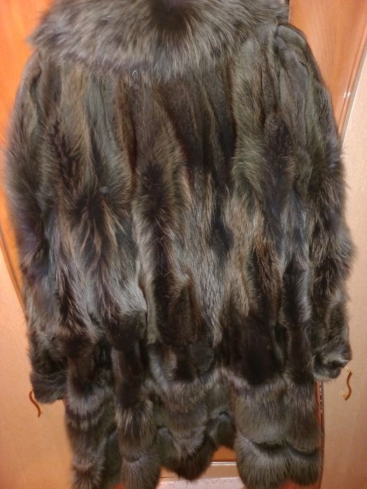 Женская шуба б/у размер 46 -48
