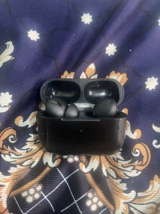 Airpods Pro 1 поколение