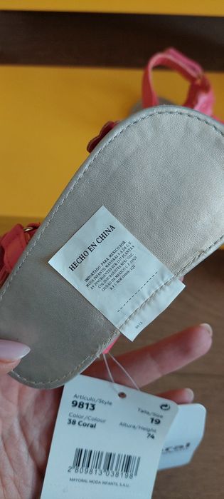 Нови бебешки сандали Mayoral 19 номер, H&M 18-19н, Nelli Blu 20н