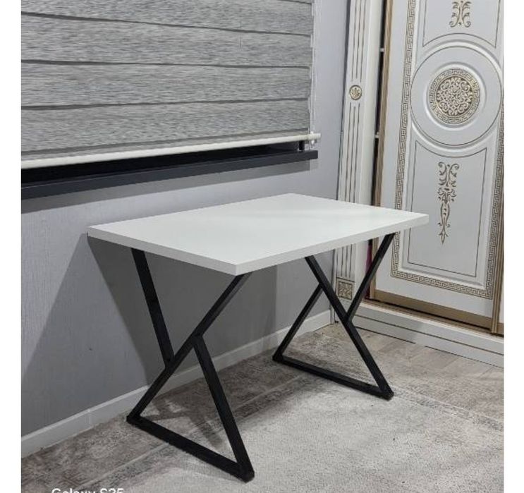 Продам стол 150/70 в отличном состоянии