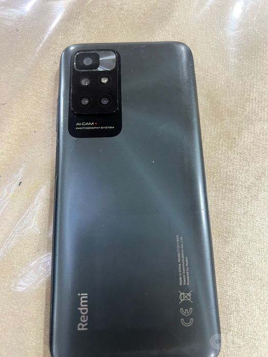 REDMI 10 A 128 gb в нормальном состоянии