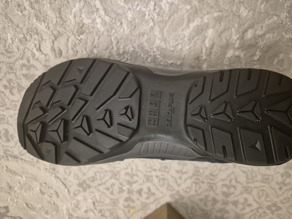 Спецодежда спецботинки