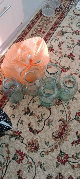 Продам посуду тарелки банки