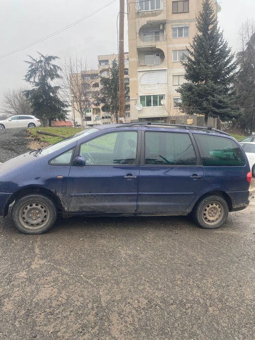 Продавам VW шаран