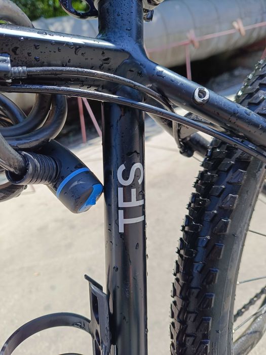 Se vinde bicicletă MERIDA BIG NINE.