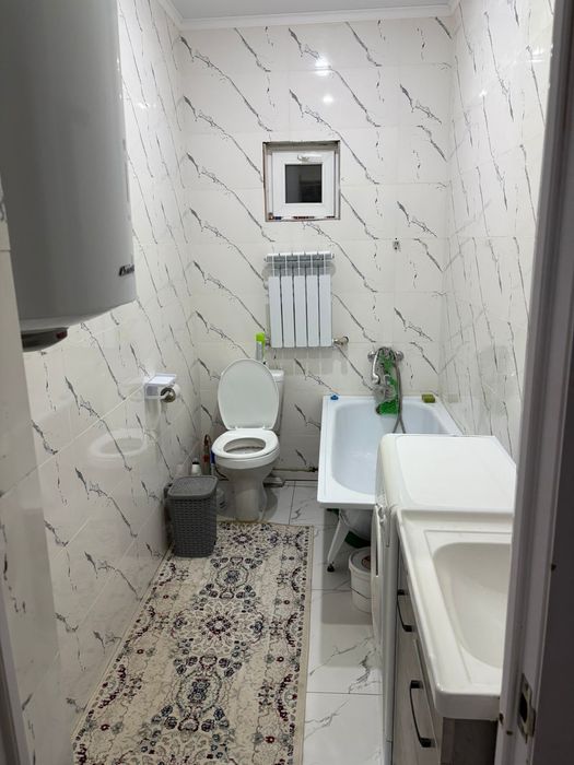 Дом в микрорайон Қарлығаш.